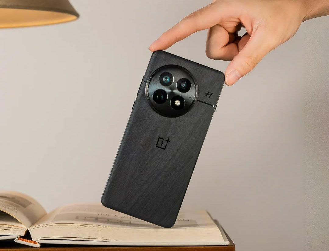 OnePlus 13 and 13r features lunch, price launch